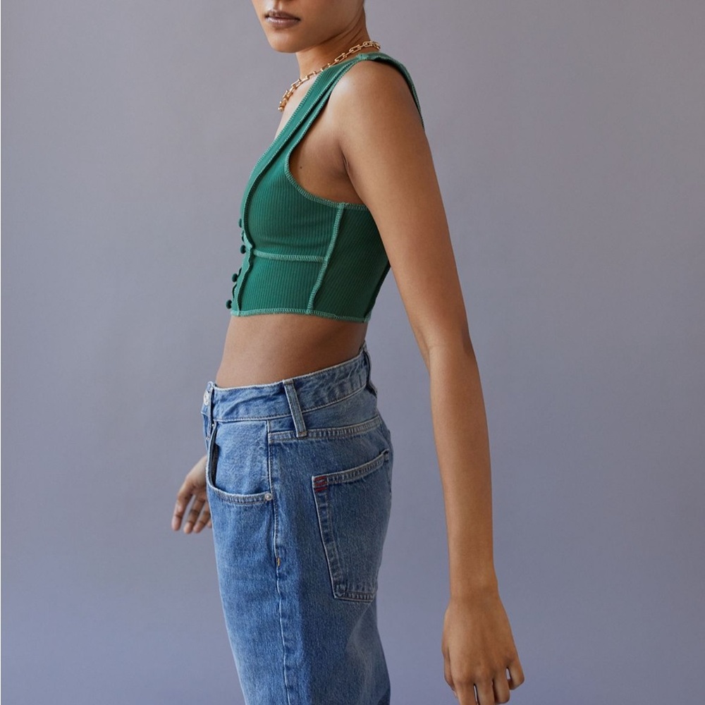 Urban Outfitters Ribbed Button-Up Crop Top - Picture 6 of 7
